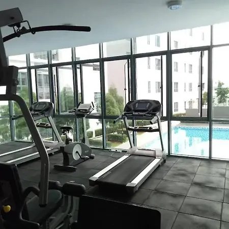 Cozysoho-Cyberjaya,Netflix Provided,Fit 5Pax Apartment Exterior photo