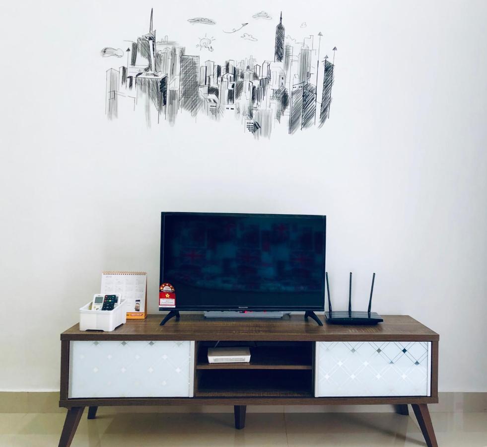 Cozysoho-cyberjaya,netflix Provided,fit 5pax Cyberjaya