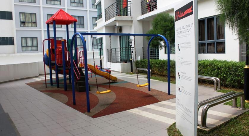 Apartment Cozysoho-cyberjaya,netflix Provided,fit 5pax Cyberjaya